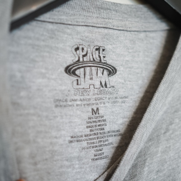 Men's Medium Space Jam Legacy Tune Squat T-Shirt Gray - Picture 4 of 6
